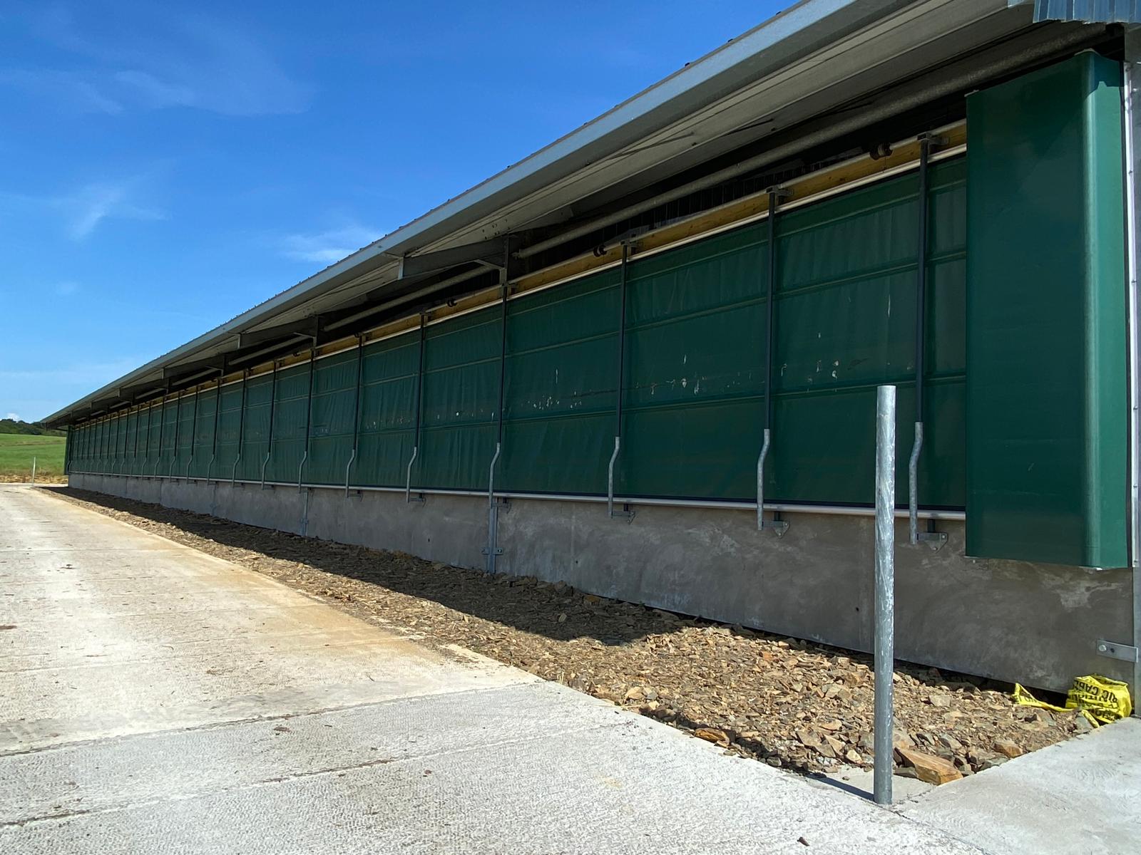 Folding Barn Curtains - Image 6