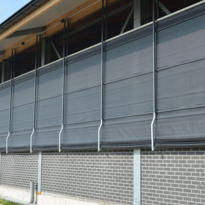 Airkoe Safe System barn curtains