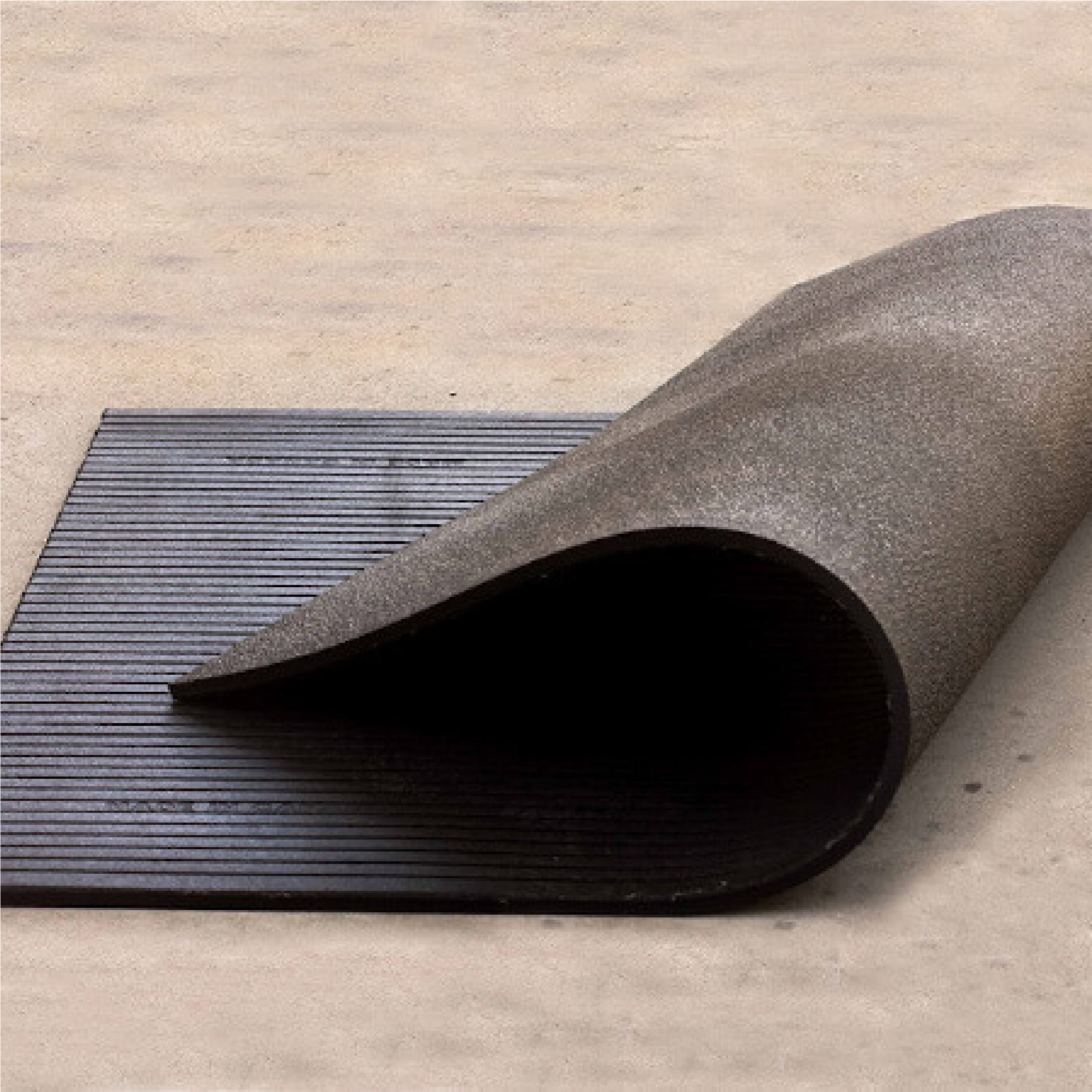 intershape animat 1 rubber mat topper